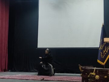 نقالی شاهنامه با موضوع اساطیر افسانه‌ای ایران‌زمین