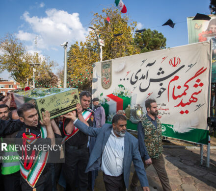 آیین تشیع وتدفین پیکر شهید گمنام در قزوین