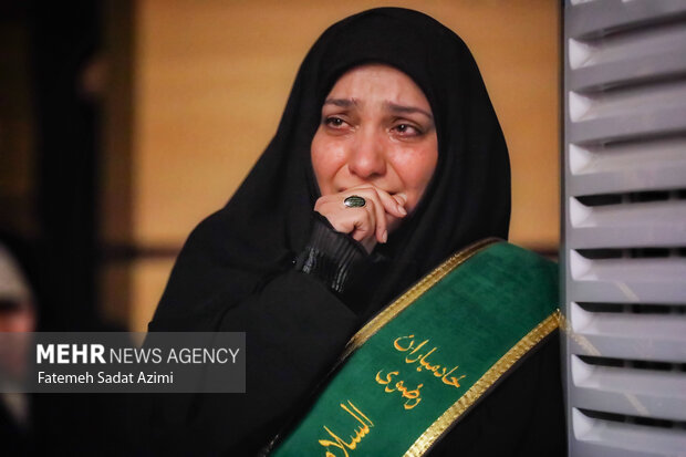 گردهمایی مادران و همسران شهدای قمی