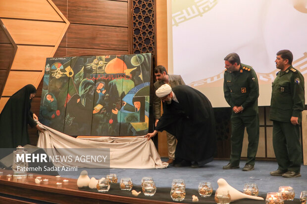 گردهمایی مادران و همسران شهدای قمی