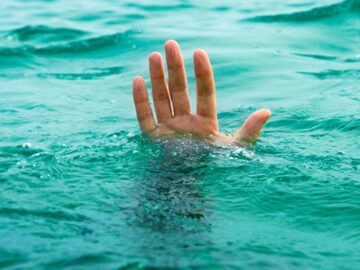 شنا در منطقه ممنوعه جان کودک ۵ ساله مشهدی را در کیش گرفت