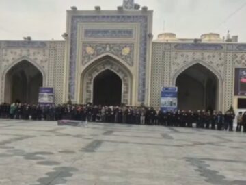 مراسم تشییع پیکر همسر و فرزند معاون رئیس‌جمهور در مشهد برگزار شد