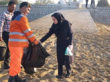 ساحل گناوه پاکسازی شد