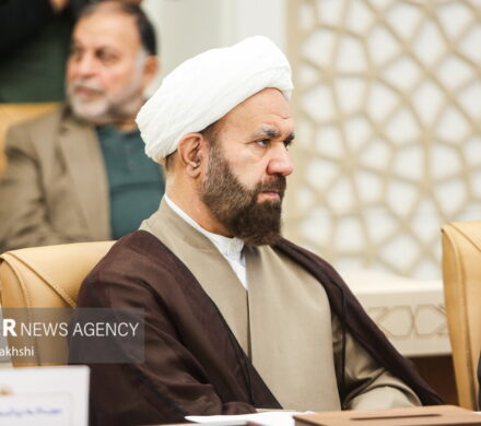 تولیت شاهچراغ: ترویج حجاب و عفاف رسالتی جهادگونه در جامعه اسلامی است