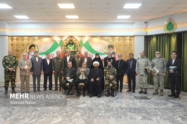 دیدار اعضای کمیسیون برنامه و بودجه و محاسبات مجلس شورای اسلامی با فرمانده کل ارتش