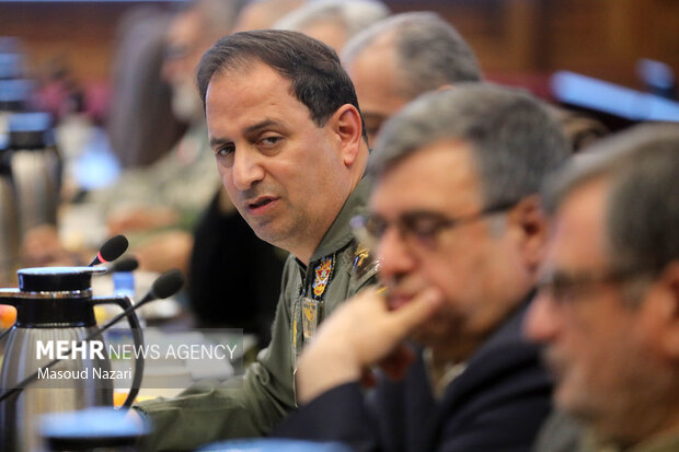 دیدار اعضای کمیسیون برنامه و بودجه و محاسبات مجلس شورای اسلامی با فرمانده کل ارتش