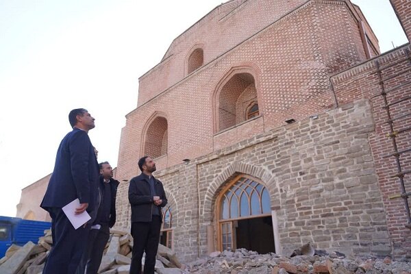 ایزدی: زمینه ثبت جهانی مسجد جامع ارومیه تسهیل شد