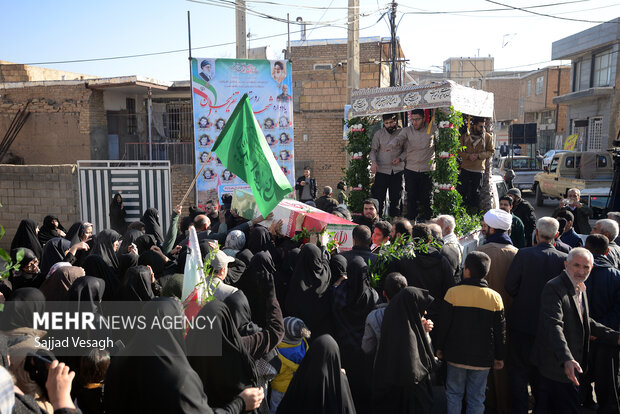 تشییع شهید گمنام در همدان
