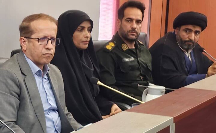 فرماندار دیر: تکمیل پروژه‌های اولویت‌دار شهری پیگیری می شود