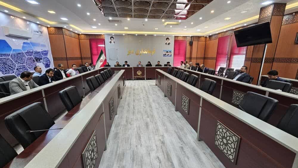 فرماندار دیر: تکمیل پروژههای اولویتدار شهری پیگیری می شود