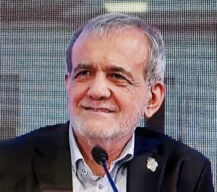 پزشکیان: «تربیت تک بعدی نخبگان» آفت است؛ کارها باید تیمی پیش برود