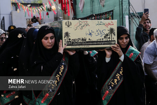 تشییع و تدفین شهید گمنام در دانشگاه فرهنگیان پردیس شهید بهشتی بندرعباس