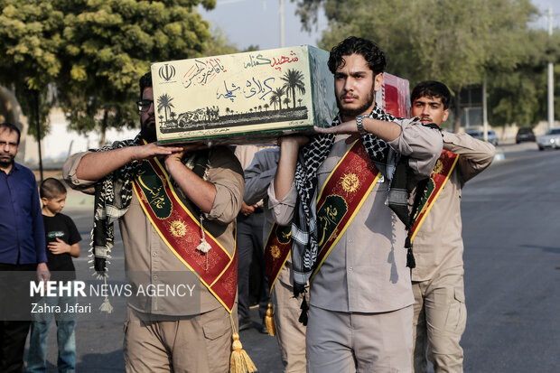 تشییع و تدفین شهید گمنام در دانشگاه فرهنگیان پردیس شهید بهشتی بندرعباس