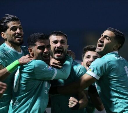 پیروزی یک نیمه ای پیکان مقابل گل گهر