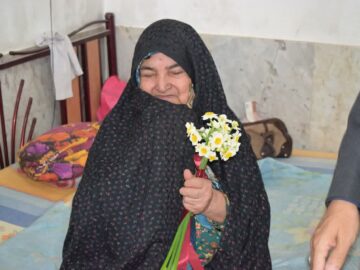 آیین شکوه ایثار در بهاباد برگزار شد