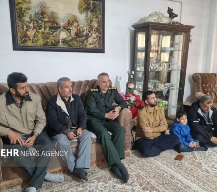 سرهنگ پارسا: روایت زندگی شهدا رسالت اصلی اصحاب رسانه است