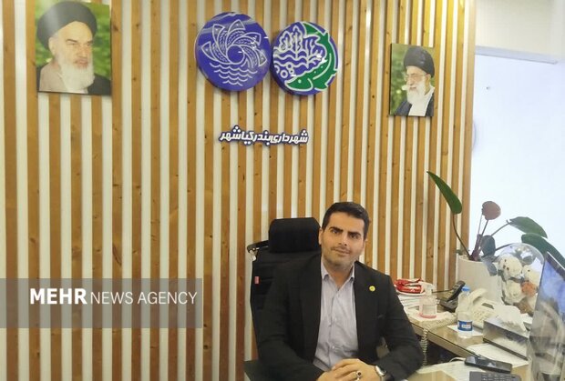 فدایی: خدمت‌رسانی و پاسخ به مطالبات مردم اولویت مدیریت شهری است