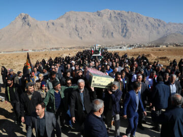 تشییع پیکر مطهر شهیدگمنام در روستای سورک