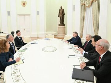 مخالفت روسیه با بخش‌هایی از طرح آمریکا برای پایان جنگ با اوکراین