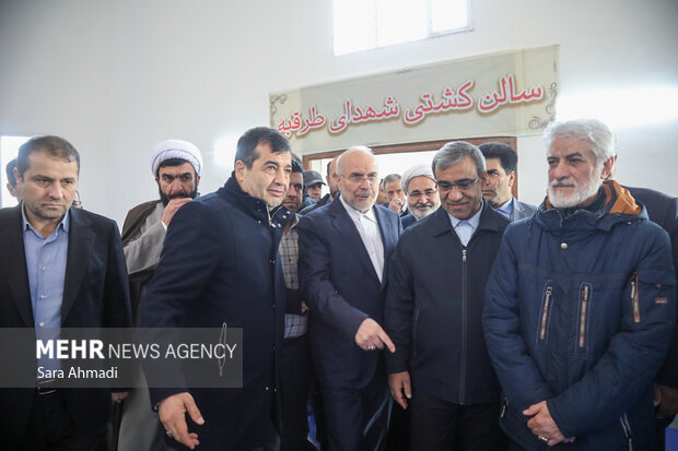 افتتاح خانه کشتی و ورزشگاه  در شاندیز و طرقبه