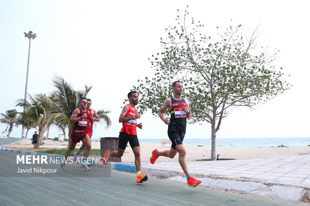 مسابقه دوی ماراتن پنج هزار نفری کیش