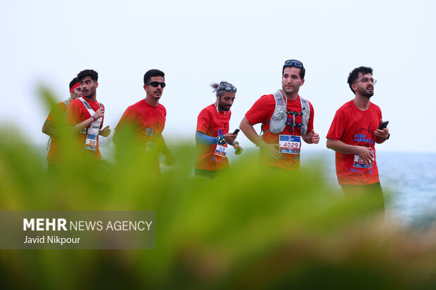 مسابقه دوی ماراتن پنج هزار نفری کیش