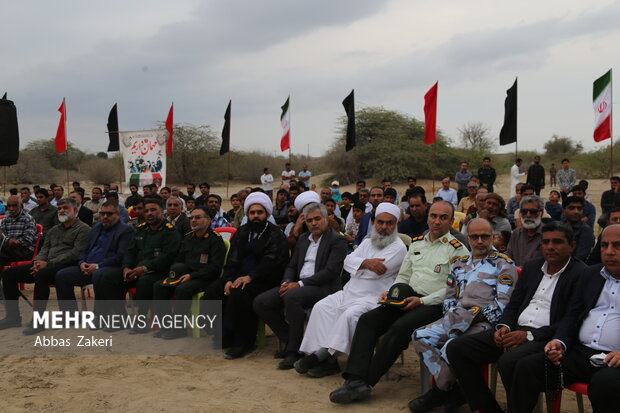 تشییع و خاکسپاری پیکر مطهر شهید گمنام در روستای پالور سیریک