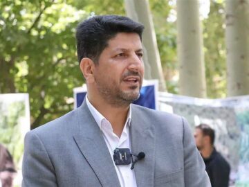 فلاحی: ۹ هزار تن نهاده به بازار دام و طیور فارس توزیع شد