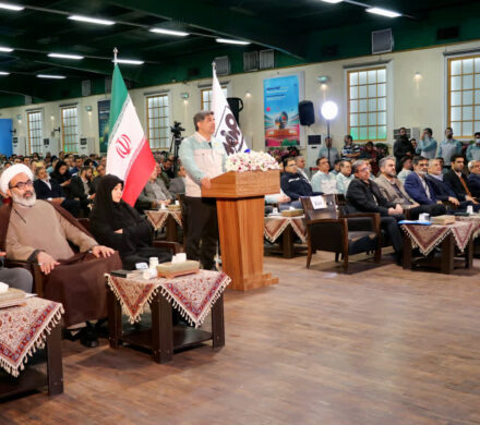 زرندی: ۳۵ هزار میلیارد تومان برای انتقال آب دریا به اصفهان هزینه شد