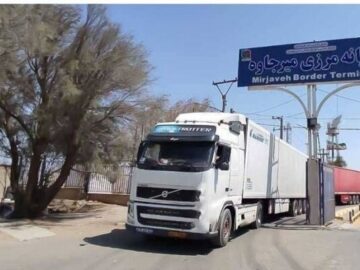 مبارکی: حدود ۲میلیون تن کالا از مرزهای شمالی سیستان وبلوچستان جابجا شد