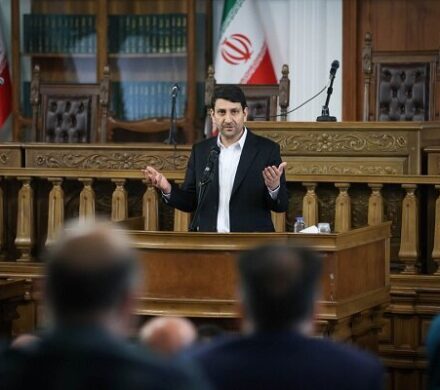 فضای سایبری با حضور وزیر ارتباطات در مجلس بررسی می شود