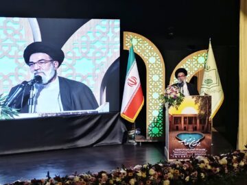 رضوی: ظرفیتهای زادگاه امام راحل پشتوانه برکات فرهنگی خمین است