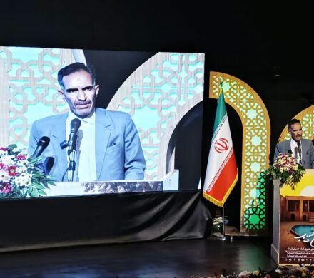 بیات: بخش خصوصی موتور محرک توسعه میراث فرهنگی خمین است