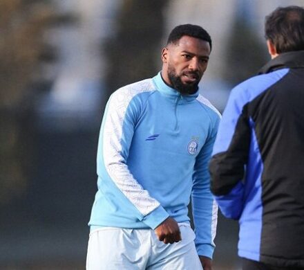 سهرابیان بخشیده شد/ نازون به تمرینات استقلال بازگشت