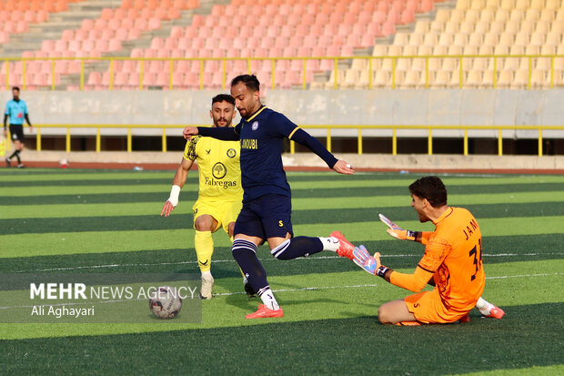 لیگ آزادگان نود ارومیه و پارس جنوبی