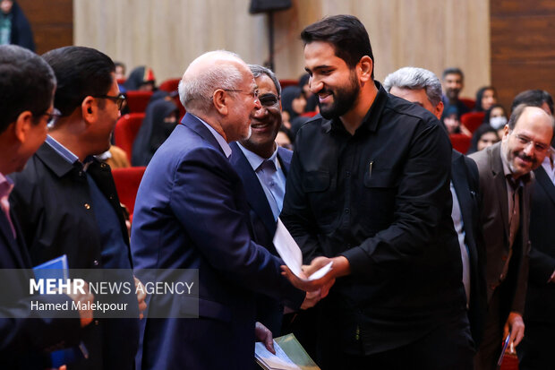 مراسم بزرگداشت روز دانشجو در دانشگاه فردوسی مشهد با حضور رئیس مجلس