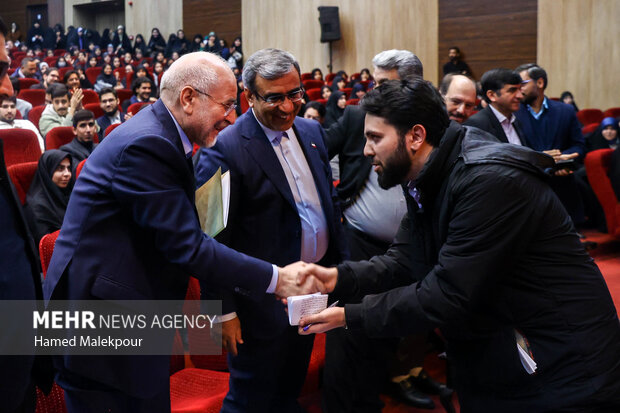 مراسم بزرگداشت روز دانشجو در دانشگاه فردوسی مشهد با حضور رئیس مجلس