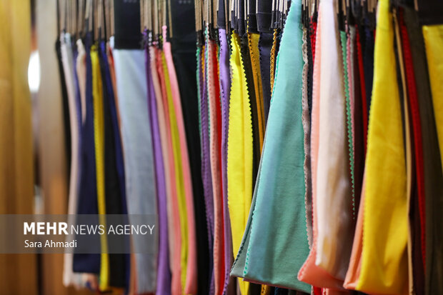 ساروقیان: نساجی کاشان باید به سمت جهانی شدن حرکت کند