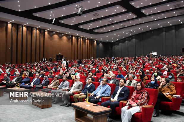 جشن لبخند در بیرجند