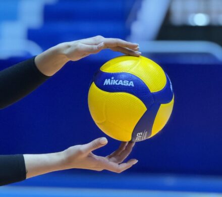 پیروزی سایپای تهران در برابر کلینیک دکتر فرهاد