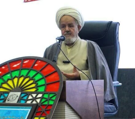 اقامه نماز باید در قانون و اسناد بالادستی به‌صورت شفاف پیش‌بینی شود