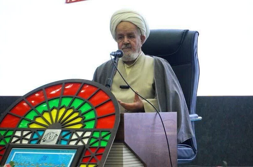 اقامه نماز باید در قانون و اسناد بالادستی به‌صورت شفاف پیش‌بینی شود