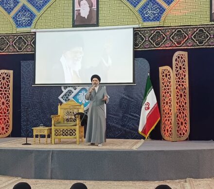 مددی الموسوی: زن معمار خانواده و سازنده جامعه است