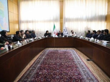 خضریان: حوزه سیاست خارجی با وضعیت مطلوب فاصله دارد