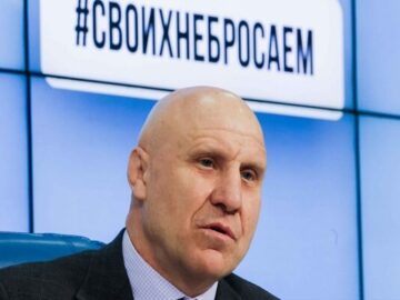 رئیس فدراسیون کشتی روسیه تماشاگر ویژه لیگ ایران