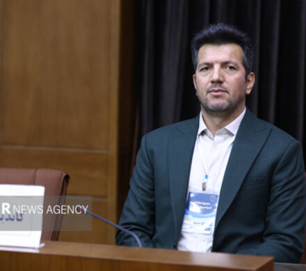 محسن شادی اولین رئیس فدراسیون روئینگ شد