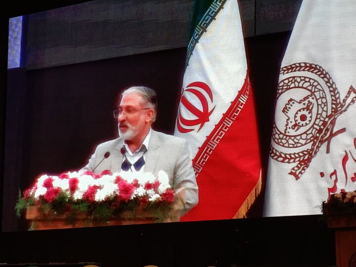 دانشجویان همواره عضوی آگاه از جامعه هستند