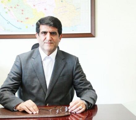 اقتصاد از دستور تبعیت نمیکند؛ نرخ دلار هم مستثنا نیست