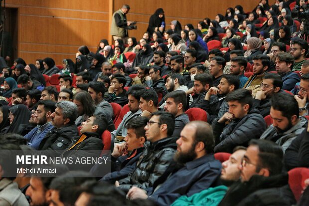 سخنرانی رئیس قوه قضائیه در جمع دانشجویان استان زنجان