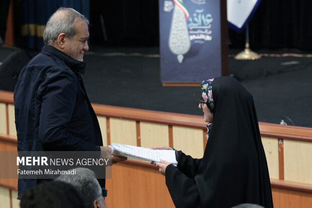 مراسم گرامیداشت روز دانشجو با حضور رئیس جمهور